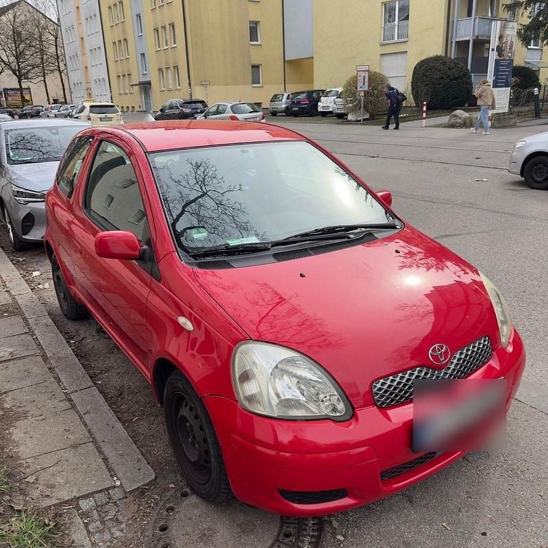 Gebraucht Toyota Yaris 68 PS (50 kW) 2003 Rot Kleinwagen