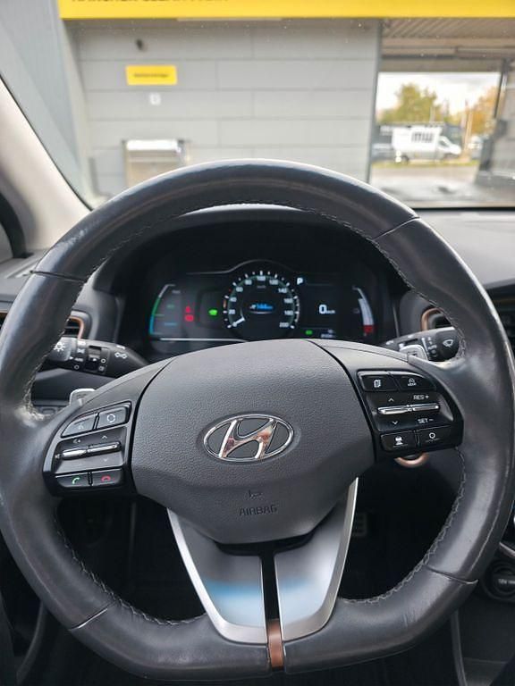 Schwarz Gebraucht 2019 Hyundai Ioniq Kleinwagen | 13.500 € (Fairer Preis) - Bild 1/4