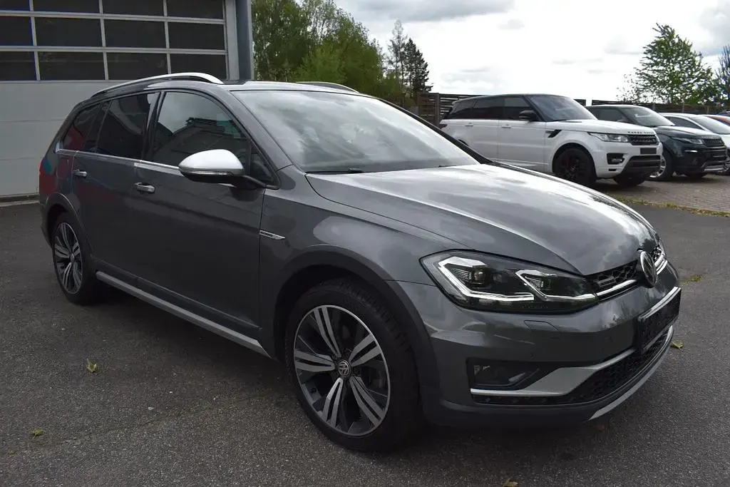 Gebraucht VW Golf Alltrack 179 PS (131 kW) 2018 Grau Kombi