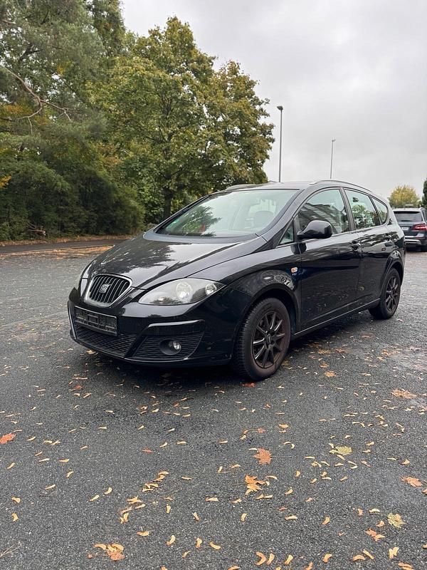 Schwarz Gebraucht 2010 Seat Altea XL Van / Kleinbus | 3.499 € (Guter Preis) - Bild 1/4