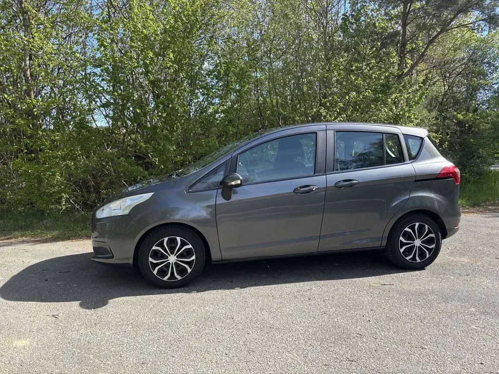Gebraucht Ford B-MAX Trend 101 PS (74 kW) 2015 Grau Van / Kleinbus