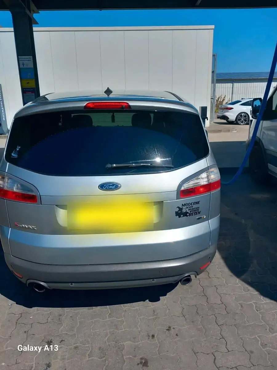 Second-hand Ford S-MAX S 175 CP (128 kW) 2008 Argintiu Monovolum