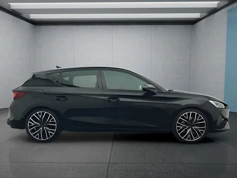 Gebraucht Cupra Leon 300 PS (220 kW) 2024 Andere Kleinwagen