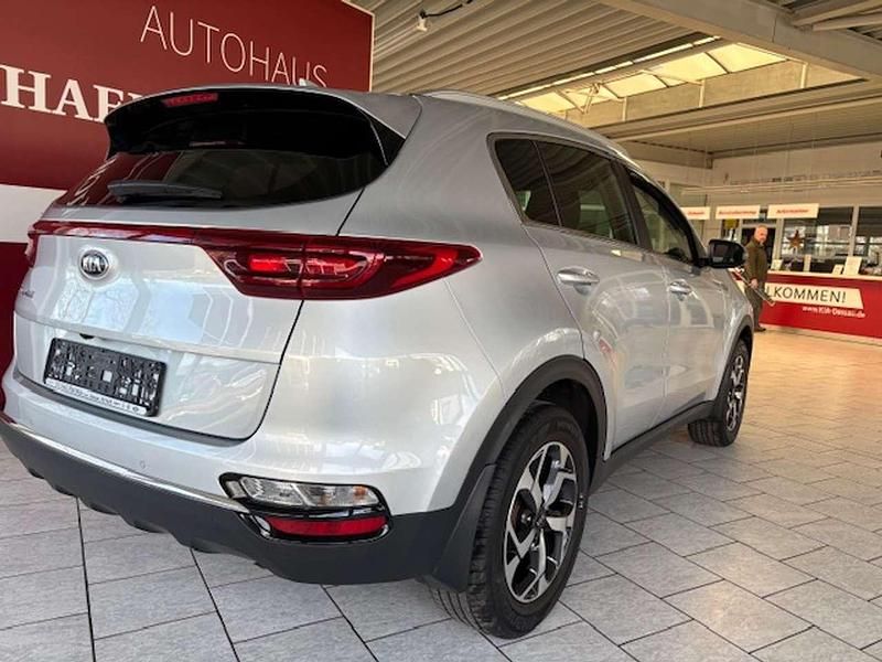 Gebraucht Kia Sportage 132 PS (97 kW) 2021 (kcs) sparkling silver SUV