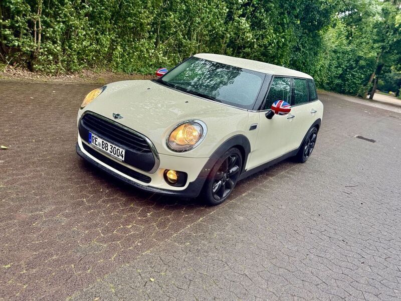 Beige Gebraucht 2017 Mini One Clubman Kombi | 13.999 € (Fairer Preis) - Bild 1/4