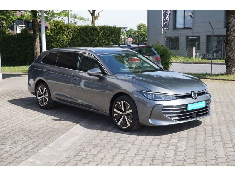 Gebraucht VW Passat Business 150 PS (110 kW) 2024 Grau Kombi