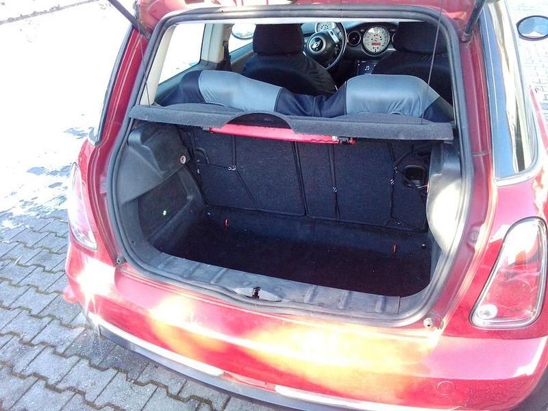 Second-hand Mini ONE 90 CP (66 kW) 2006 Roșu Hatchback