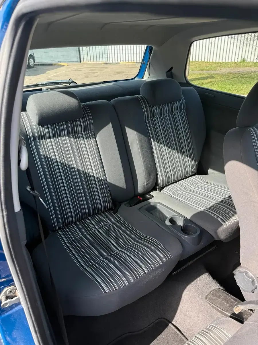 Gebraucht VW Fox 54 PS (39 kW) 2005 Blau Kleinwagen
