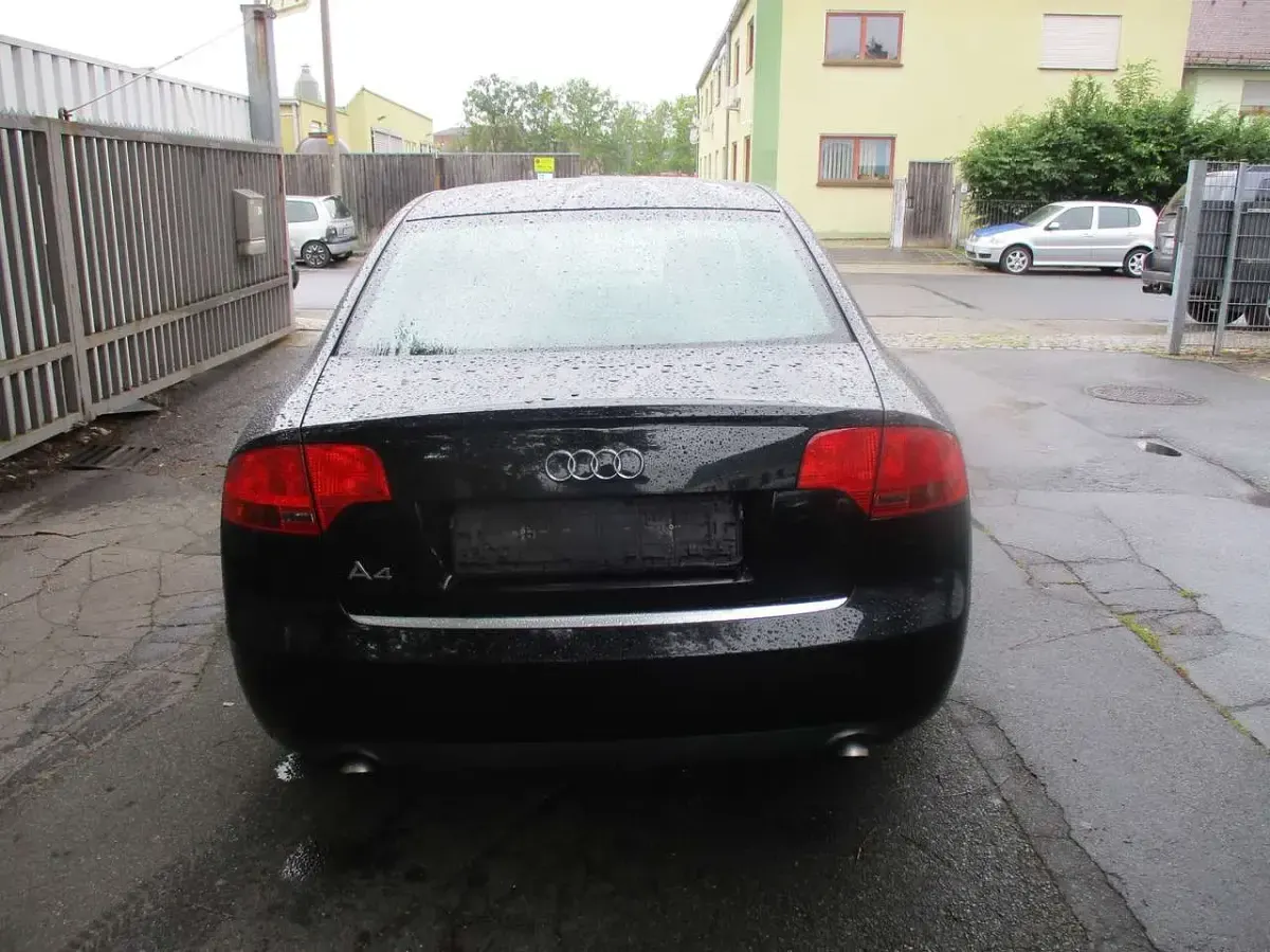 Gebraucht Audi A4 S-Line 170 PS (125 kW) 2007 Brillantschwarz Limousine