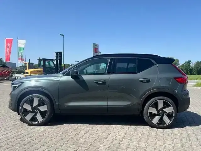 Gebraucht Volvo EX40 Plus 185 kW (252 PS) 2026 Andere SUV