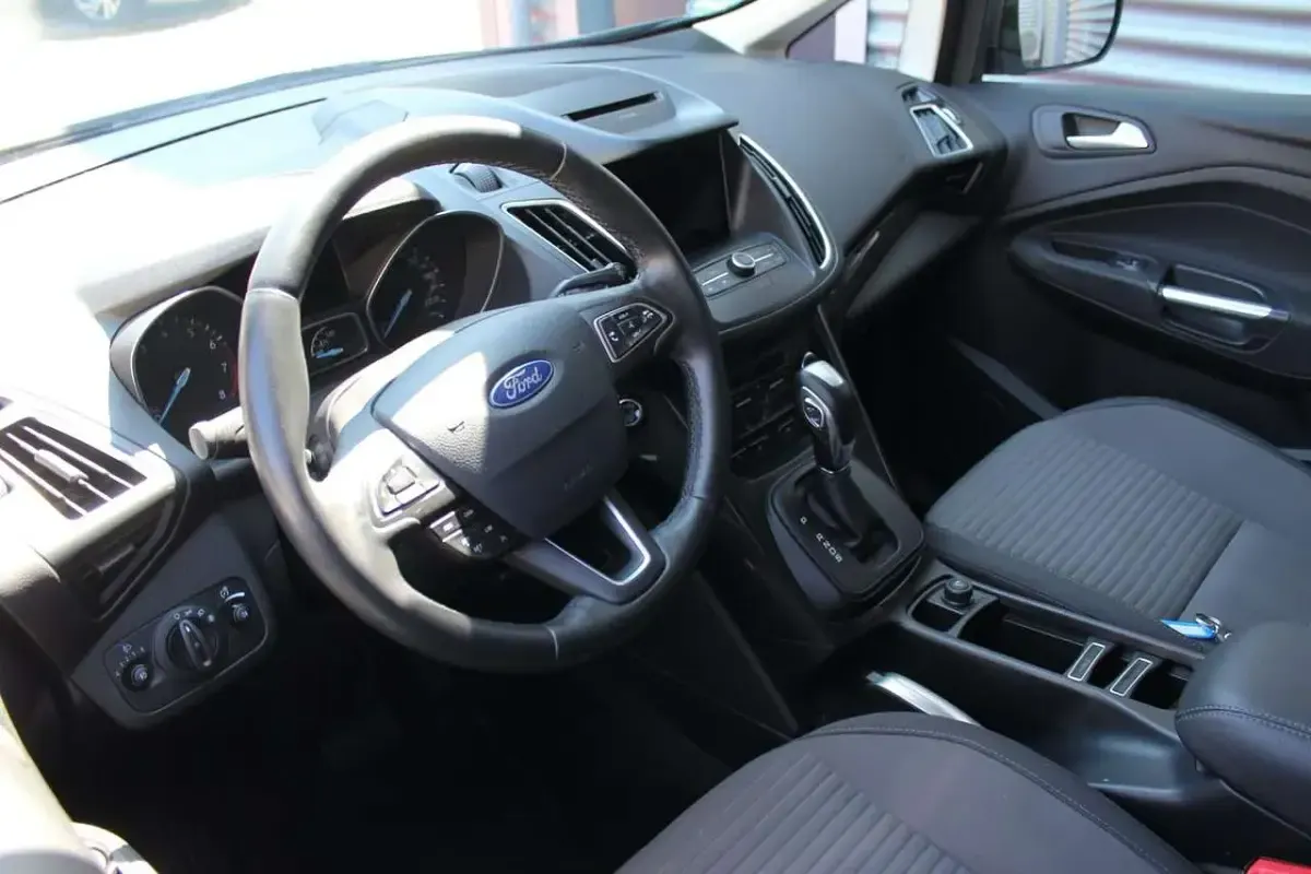 Gebraucht Ford C-MAX Titanium 150 PS (110 kW) 2018 Gold Van / Kleinbus