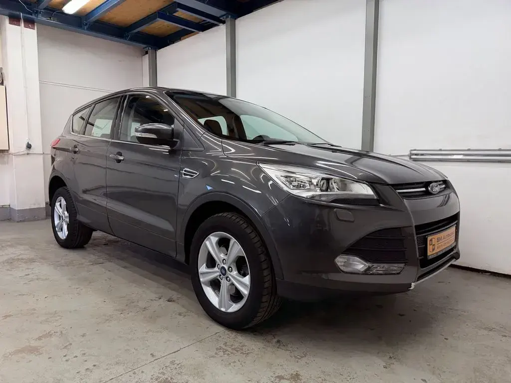 Usata Ford Kuga SYNC Edition 150 CV (110 kW) 2015 Grigio SUV