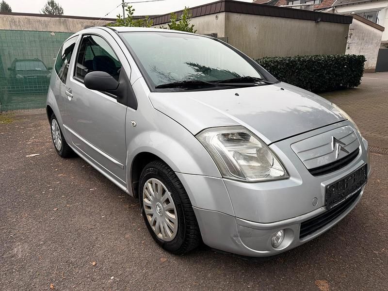 Gebraucht Citroën C2 Comfort 60 PS (44 kW) 2005 Silber Kleinwagen