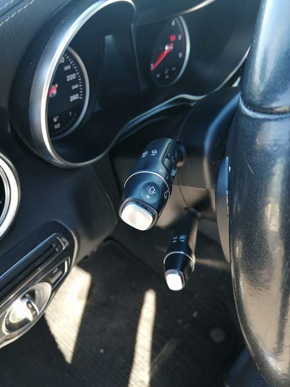 Gebraucht Mercedes GLC220 170 PS (125 kW) 2018 Grau SUV