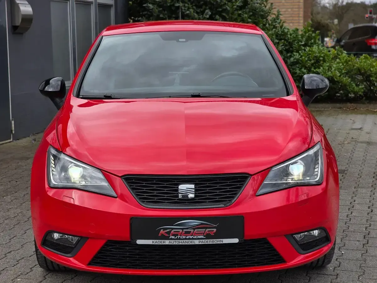 Gebraucht Seat Ibiza SC Stylance 105 PS (77 kW) 2014 Rot Kleinwagen