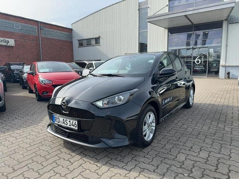 Gebraucht Mazda 2 Center-Line 116 PS (85 kW) 2024 Schwarz Limousine