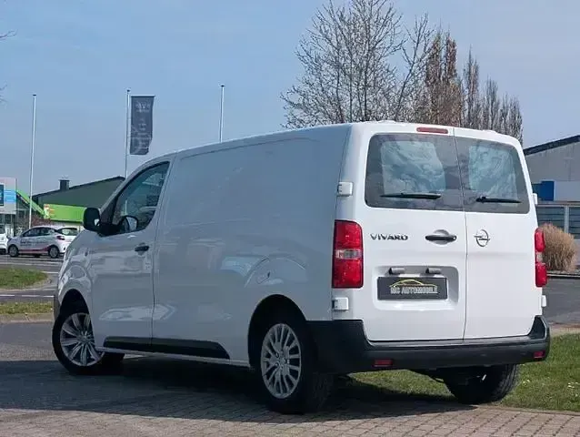 Gebraucht Opel Vivaro-e Combi Edition 102 PS (75 kW) 2020 Andere Van / Kleinbus