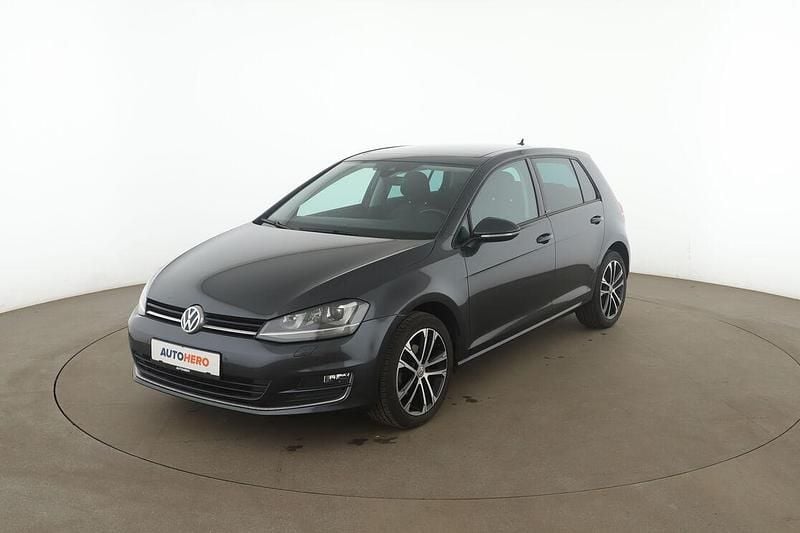 Second-hand VW Golf VII Allstar 2016 Berlinǎ