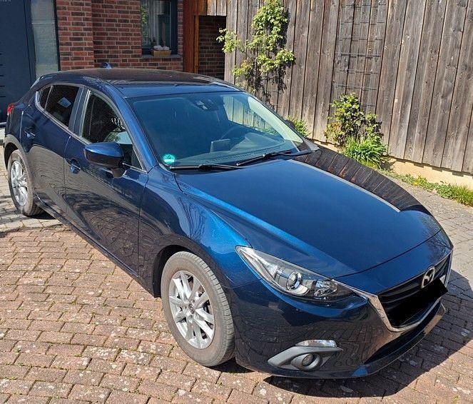 Gebraucht Mazda 3 Center-Line 120 PS (88 kW) 2015 Blau Limousine
