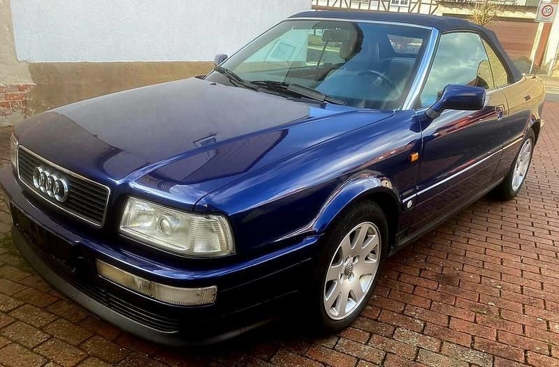 Usado Audi 80 150 HP (110 kW) 1998 Azul Cabrios