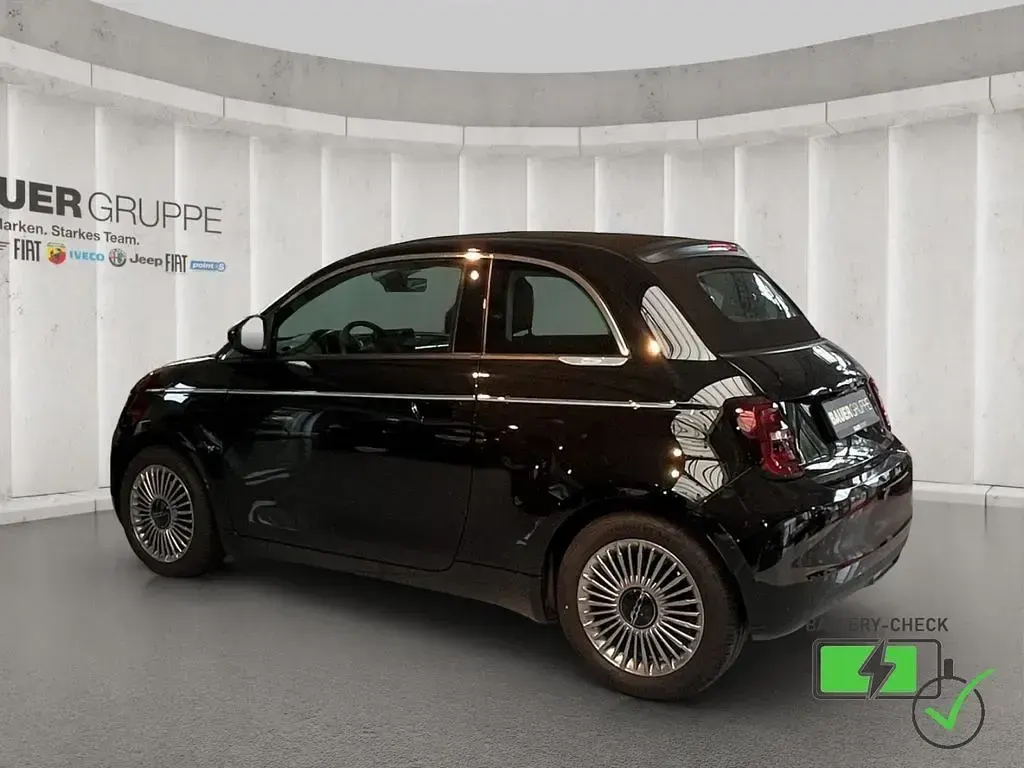 Gebraucht Fiat 500e Basis 86 kW (118 PS) 2024 Schwarz Cabrio