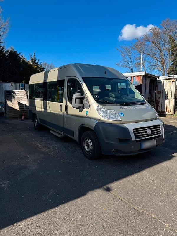 Gebraucht Fiat Ducato 130 PS (95 kW) 2012 Gold Van