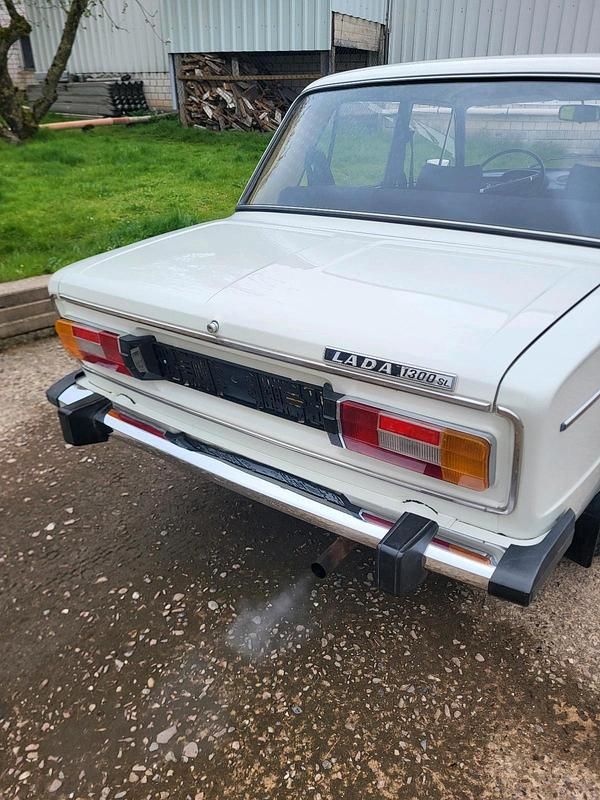 Gebraucht Lada 2106 69 PS (50 kW) 1990 Limousine