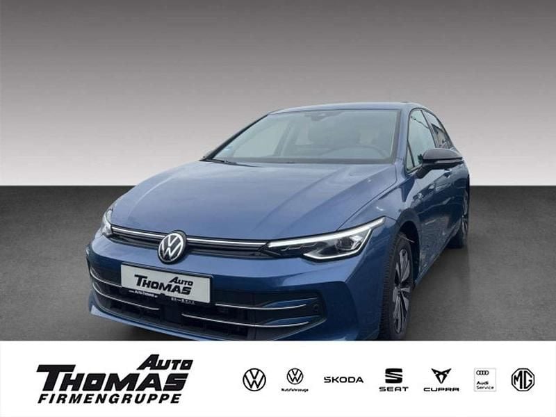 Anemonenblau metallic Gebraucht 2024 VW Golf VIII Goal Limousine | 22.980 € (Superpreis) - Bild 1/2