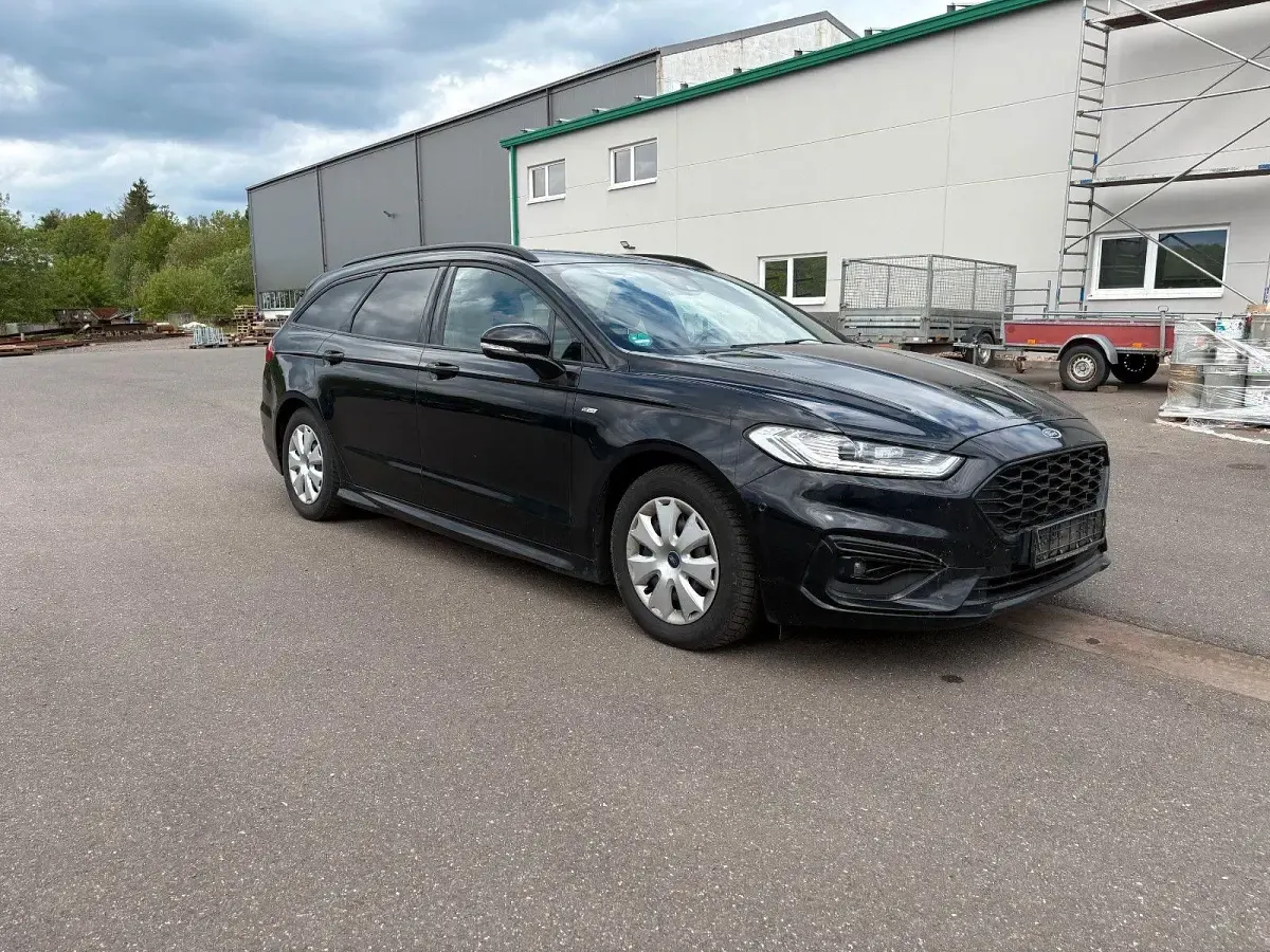 Gebraucht Ford Mondeo ST-Line 190 PS (139 kW) 2019 Schwarz Kombi