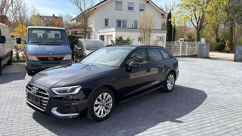 Gebraucht Audi A4 Advanced 204 PS (150 kW) 2023 Schwarz Kombi