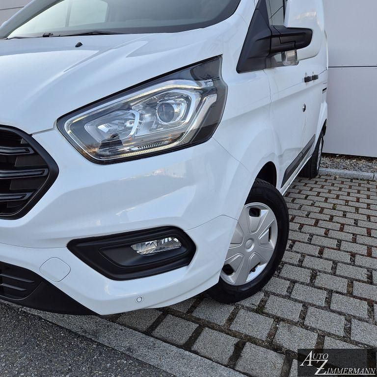 Gebraucht Ford Transit Custom 170 PS (125 kW) 2022 Weiß Van / Kleinbus