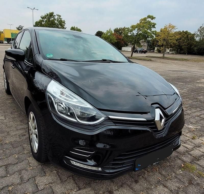Schwarz Gebraucht 2020 Renault Clio V Kleinwagen | 7.900 € (Guter Preis) - Bild 1/4