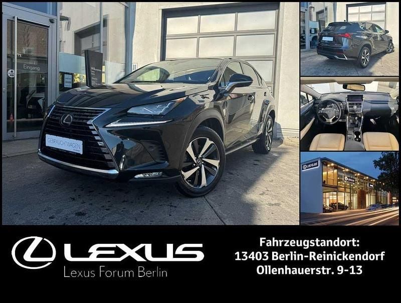 Schwarz Gebraucht 2021 Lexus NX300h E-FOUR Luxury Line SUV | 37.950 € (Teuer) - Bild 1/4