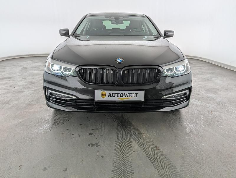 Gebraucht BMW 540 Luxury Line 340 PS (250 kW) 2019 Schwarz ii/bonnet fluid black Limousine