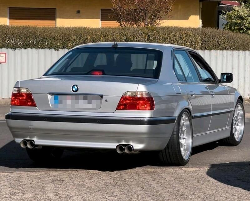 Silber Gebraucht 2000 BMW 740 Sport Line Limousine | 19.999 € (Superpreis) - Bild 1/4
