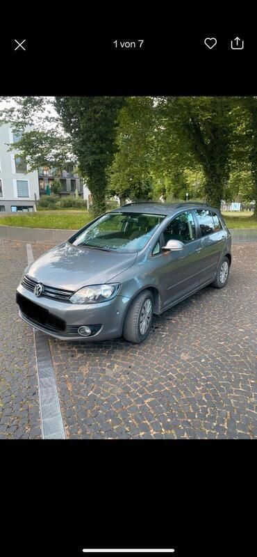 Beige Gebraucht 2011 VW Golf Plus Cross Van / Kleinbus | 4.239 € (Guter Preis) - Bild 1/4