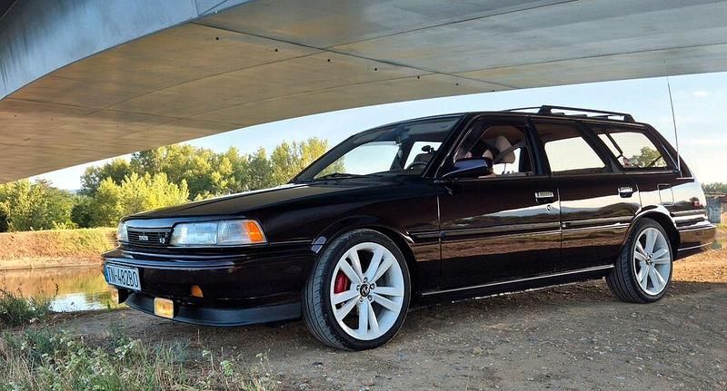 Gebraucht Toyota Camry 160 PS (117 kW) 1989 Braun Limousine