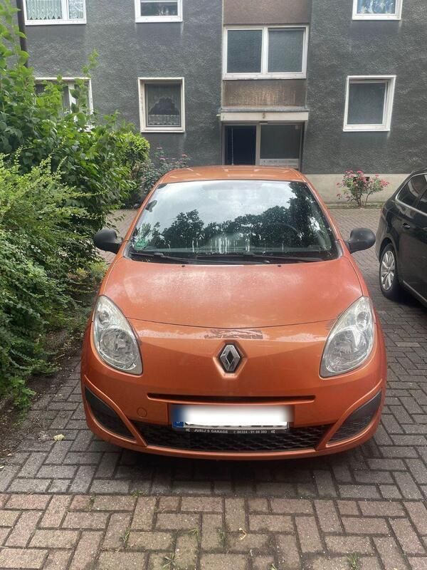 Orange Gebraucht 2010 Renault Twingo Authentique Kleinwagen | 2.100 € (Fairer Preis) - Bild 1/4
