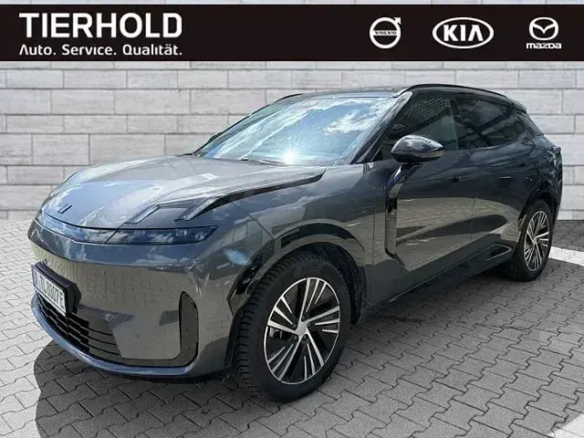 Gebraucht Lynk & Co 08 349 PS (256 kW) 2025 Grau SUV