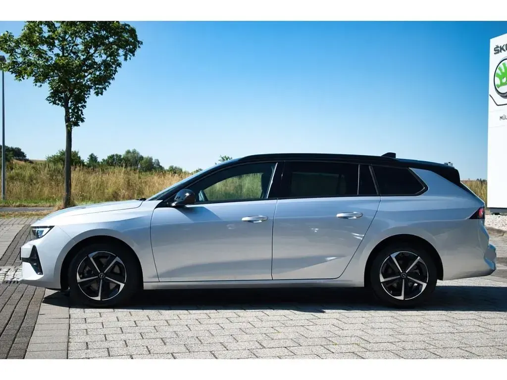 Gebraucht Opel Astra 131 PS (96 kW) 2025 Grau Kleinwagen