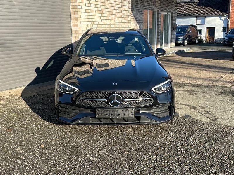 Gebraucht Mercedes C300e AMG 204 PS (150 kW) 2022 Schwarz Limousine