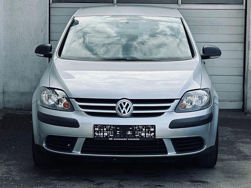 Gebraucht VW Golf Plus Cross 122 PS (89 kW) 2008 Silber Van / Kleinbus