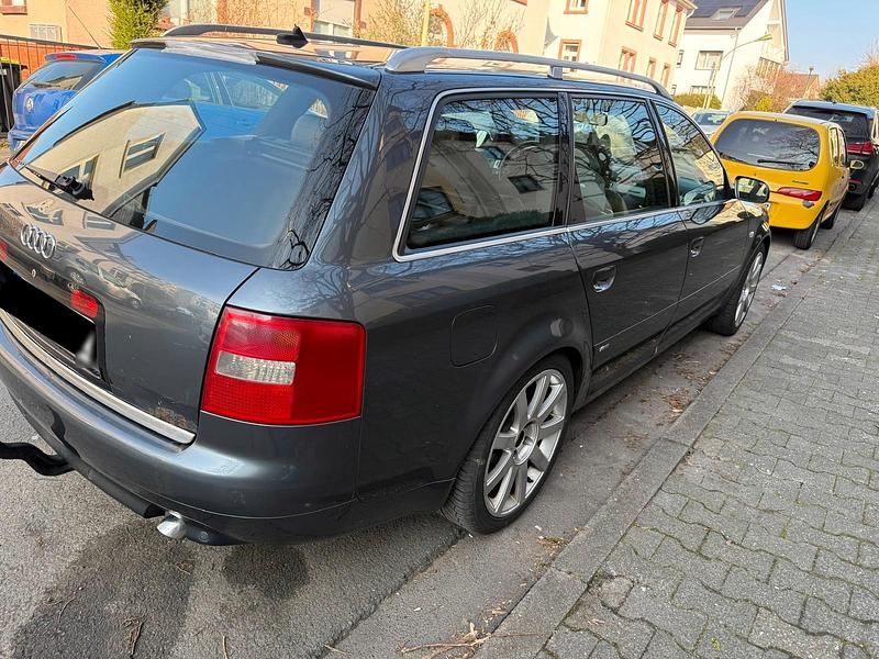 Gebraucht Audi A6 S-Line 179 PS (131 kW) 2003 Grau Kombi