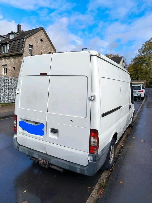 Gebraucht Ford Transit Tourneo 85 PS (62 kW) 2010 Weiß Van / Kleinbus