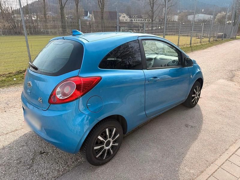 Gebraucht Ford Ka 69 PS (50 kW) 2010 Blau Kleinwagen