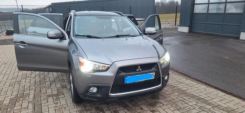 Grau Gebraucht 2012 Mitsubishi ASX Intense SUV | 8.200 € (Guter Preis) - Bild 1/4