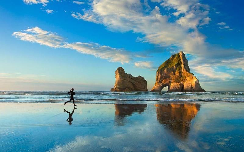 Grau Gebraucht 2020 BMW X5 M Sport SUV | 41.055 € - Bild 1/1