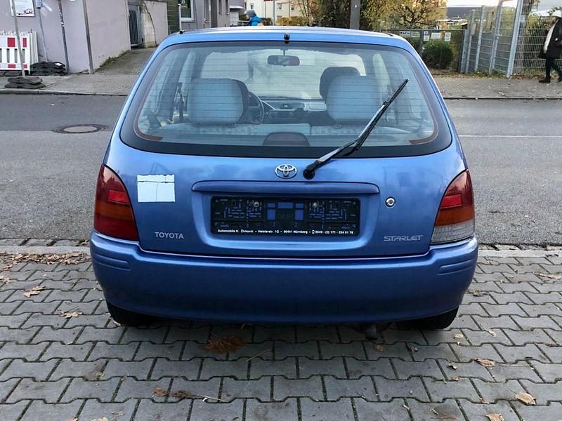 Gebraucht Toyota Starlet 75 PS (55 kW) 1997 Blau Kleinwagen