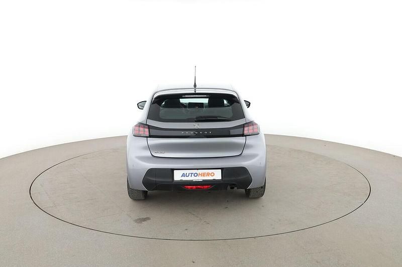Gebraucht Peugeot 208 Active 75 PS (55 kW) 2023 Grau Kleinwagen