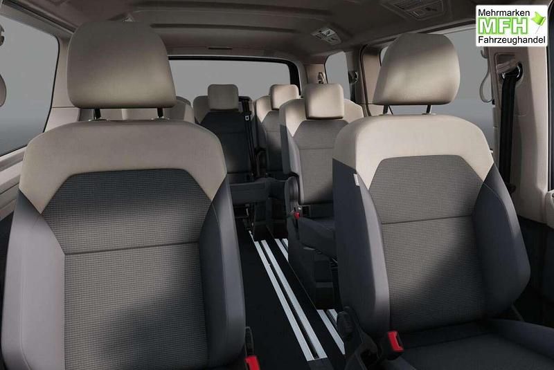 Neu VW Multivan 150 PS (110 kW) 2025 Deep black perleffekt Van